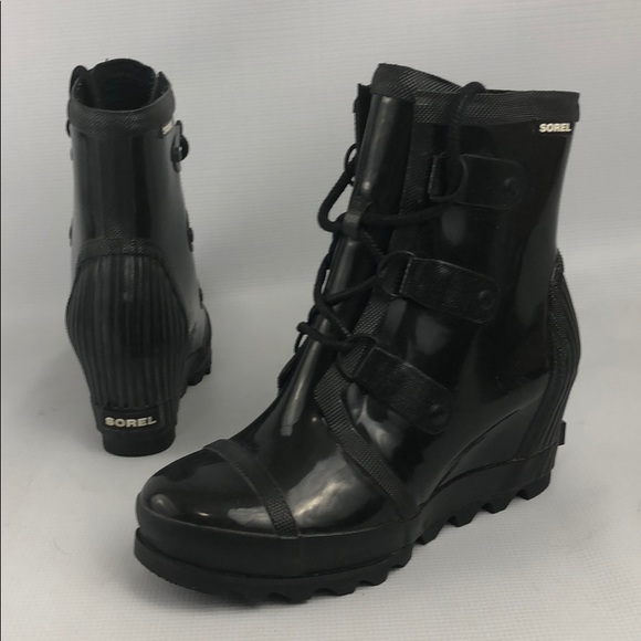 Sorel Shoes - Sorel Joan of rain wedge black gloss bootie sz 9